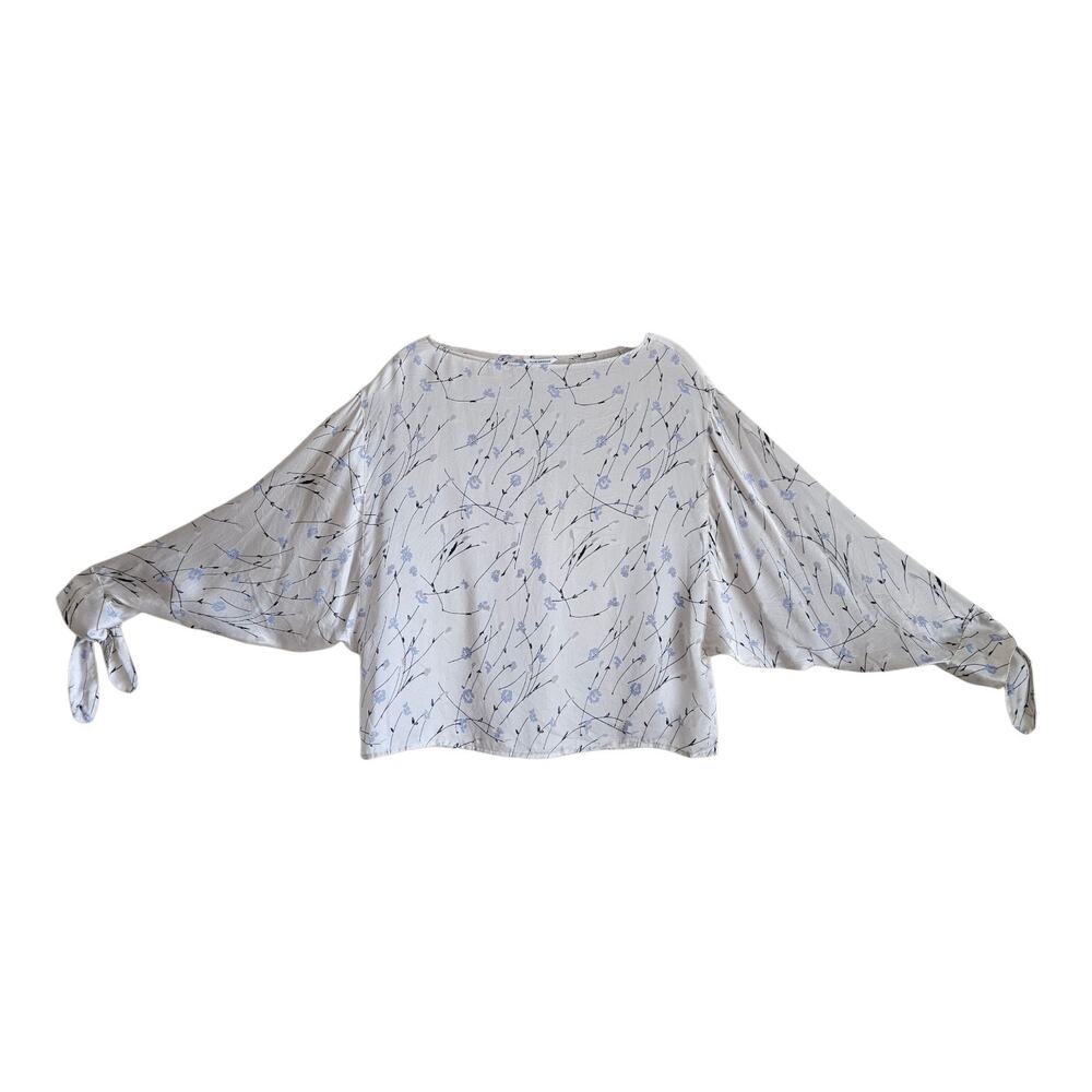 CLUB MONACO Women's S Silk Blouse Ivory Blue Floral Long Sleeve Tie Cuffs 36"
